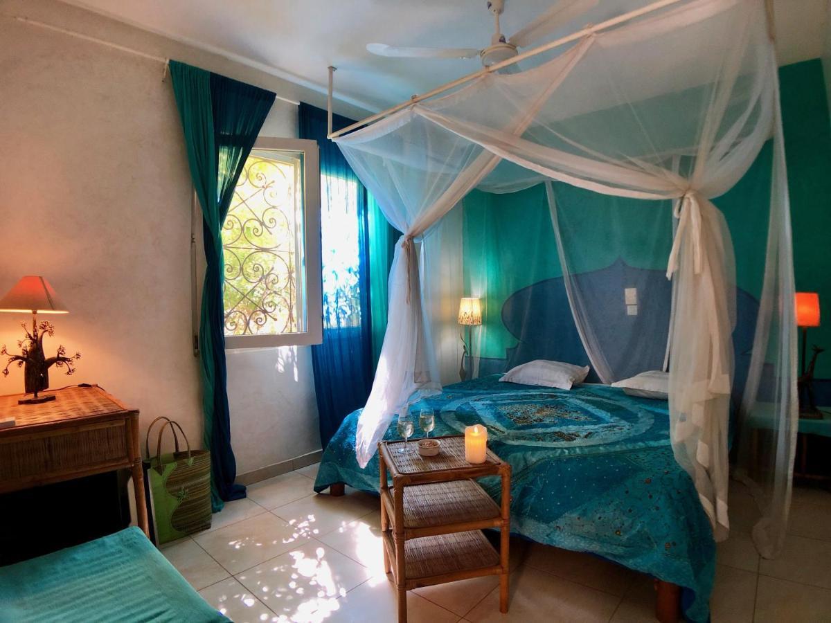 Hotel Le Clos Des Papillons Saly Portudal Kültér fotó